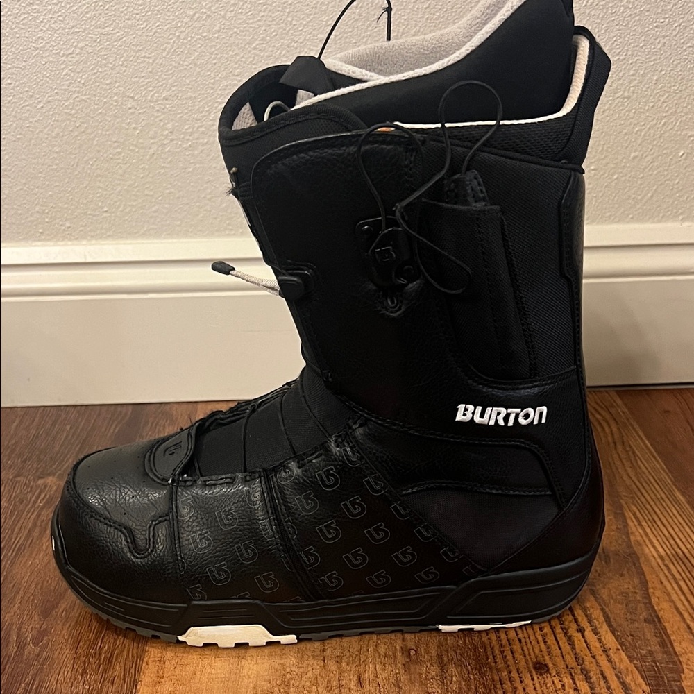 Burton Moto Black Snowboard Boots Men's 12
